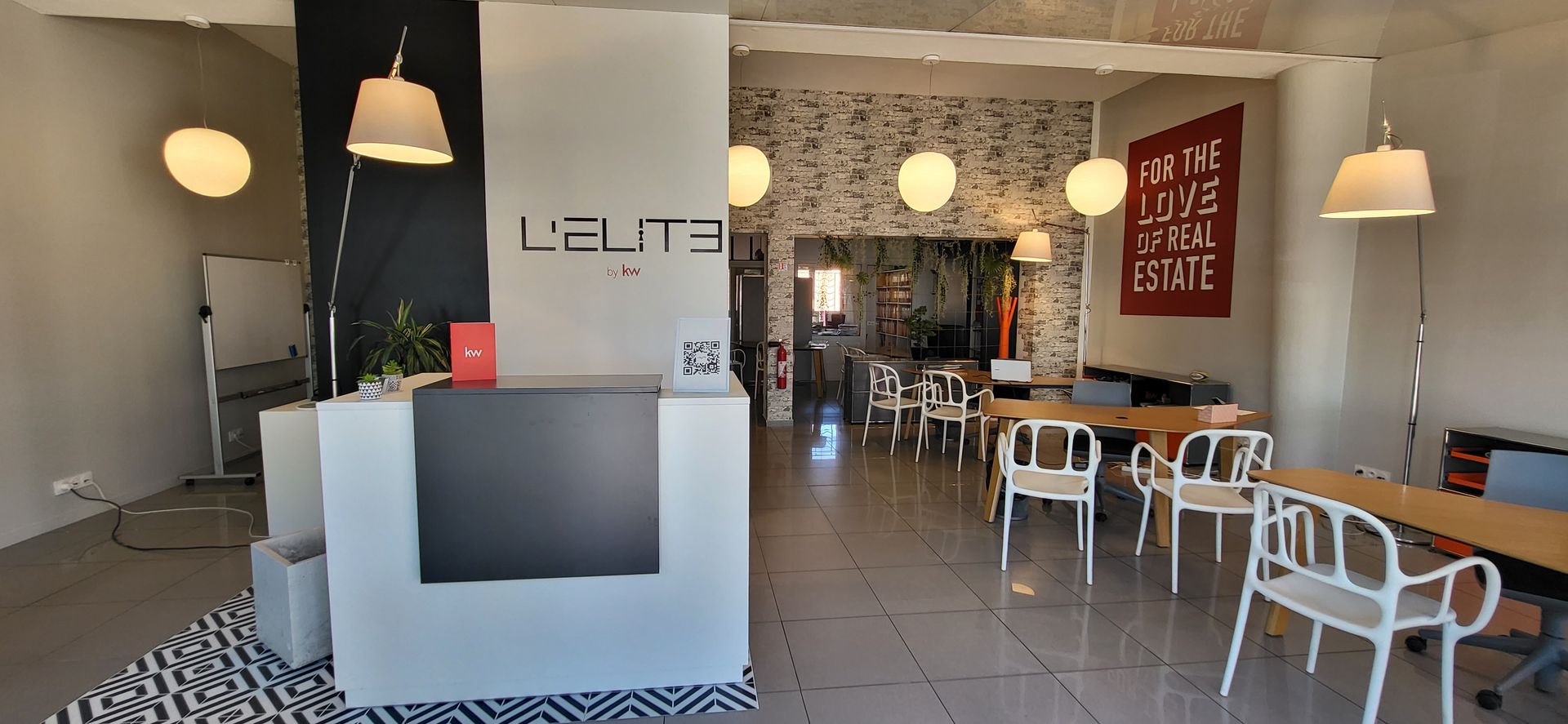 Agence L'ELITE by Ambition, front de mer de Fréjus-plage
